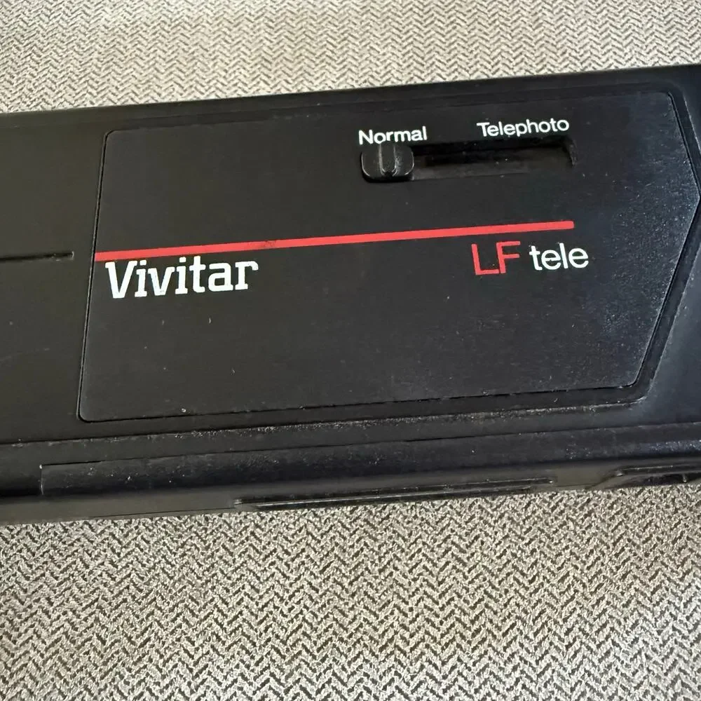 Vintage Vivitar LF Tele 110 Film Camera Built-In Flash Tested Powers On w/ Case